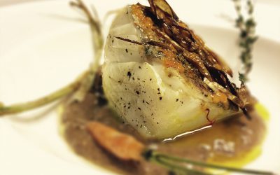 Bacalao con lecho de ajos negros