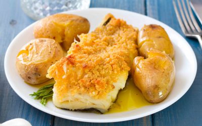 Bacalao al horno con pan de maíz